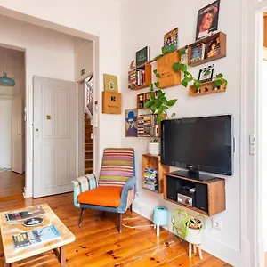 Say What Lisbon? — Street Art / Family Appartement Lisboa